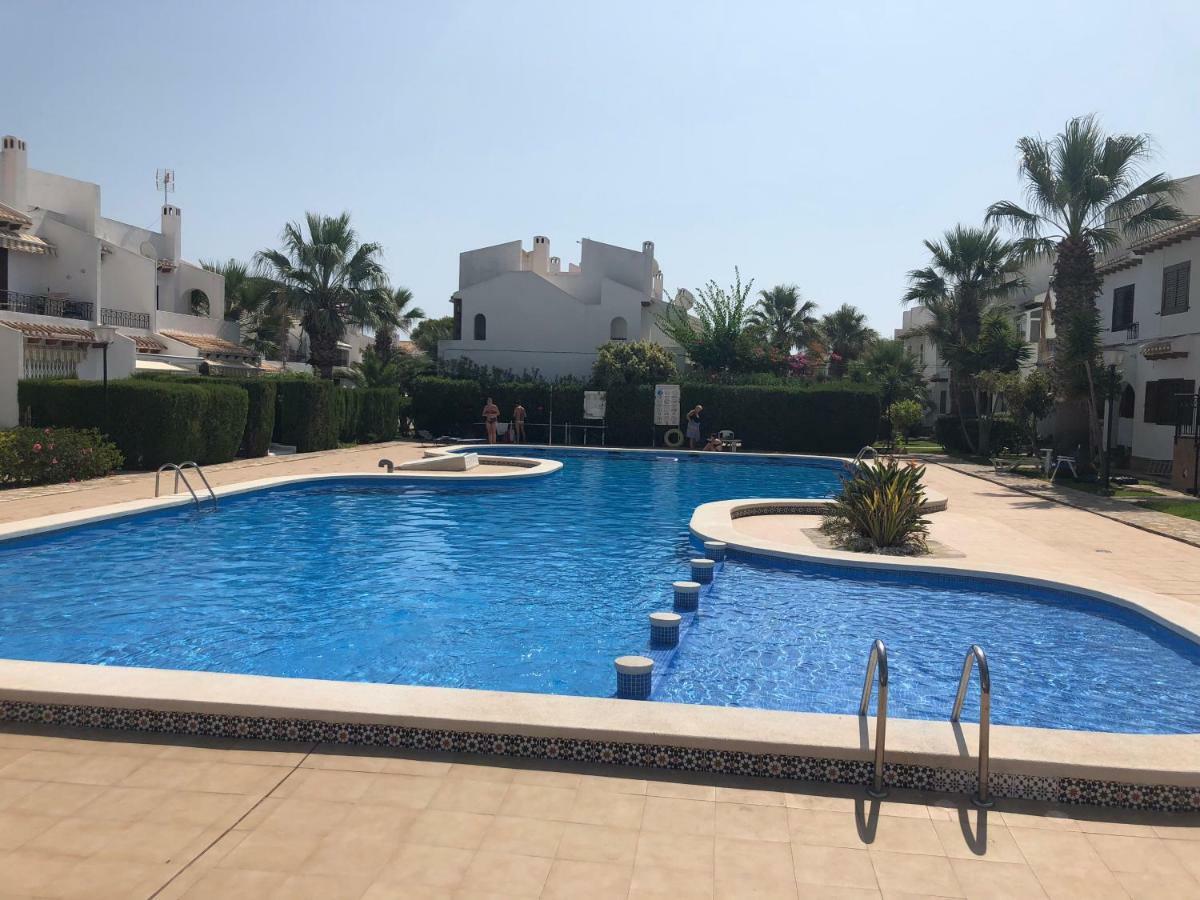 Cabo Roig Holiday House מראה חיצוני תמונה