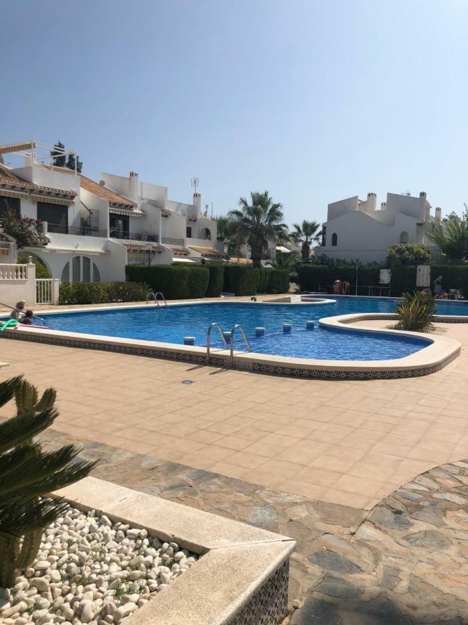 Cabo Roig Holiday House מראה חיצוני תמונה